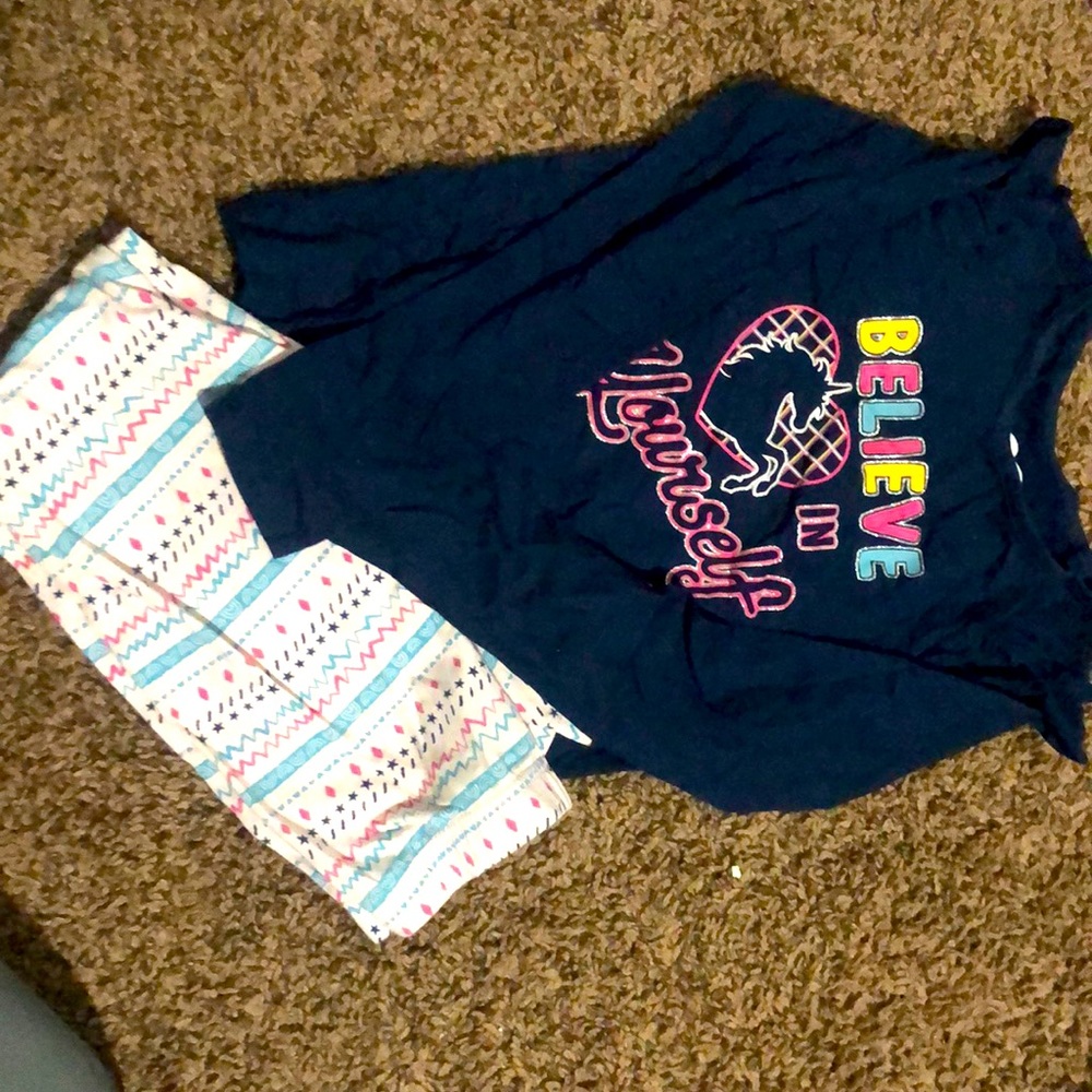 Girls clothes